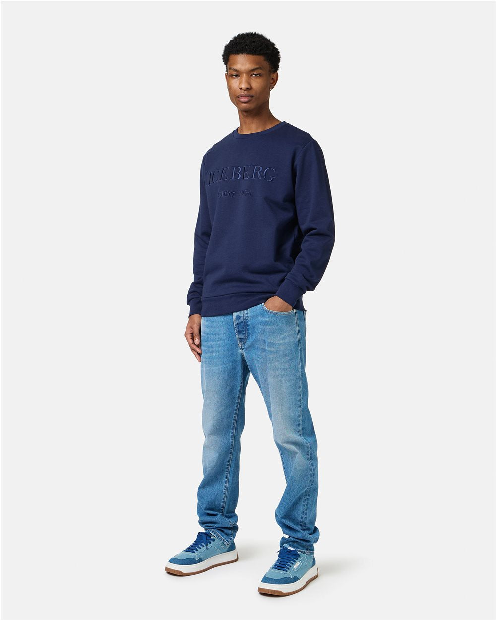 Slim fit blue sweatshirt in cotton with Iceberg logo embroidery